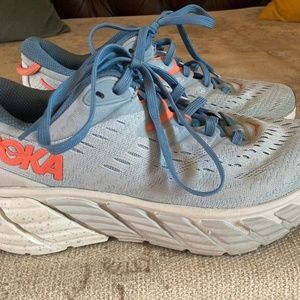 Like New Hoka One One sz US Women 6.5